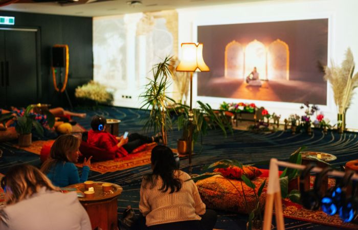 Living Arts Lounge